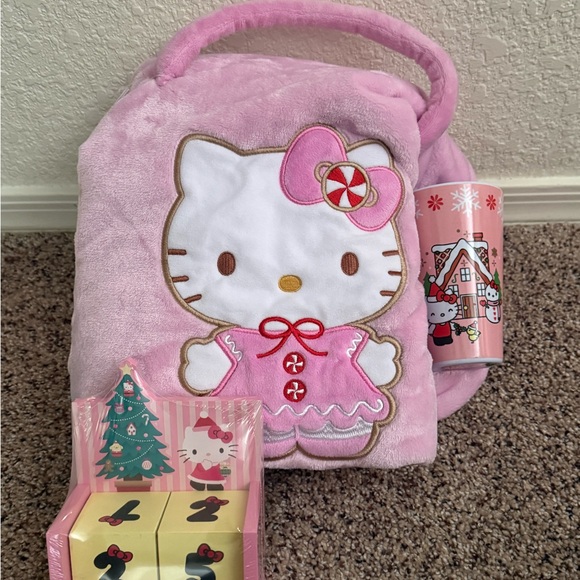 Hello Kitty Pink Christmas Bundle